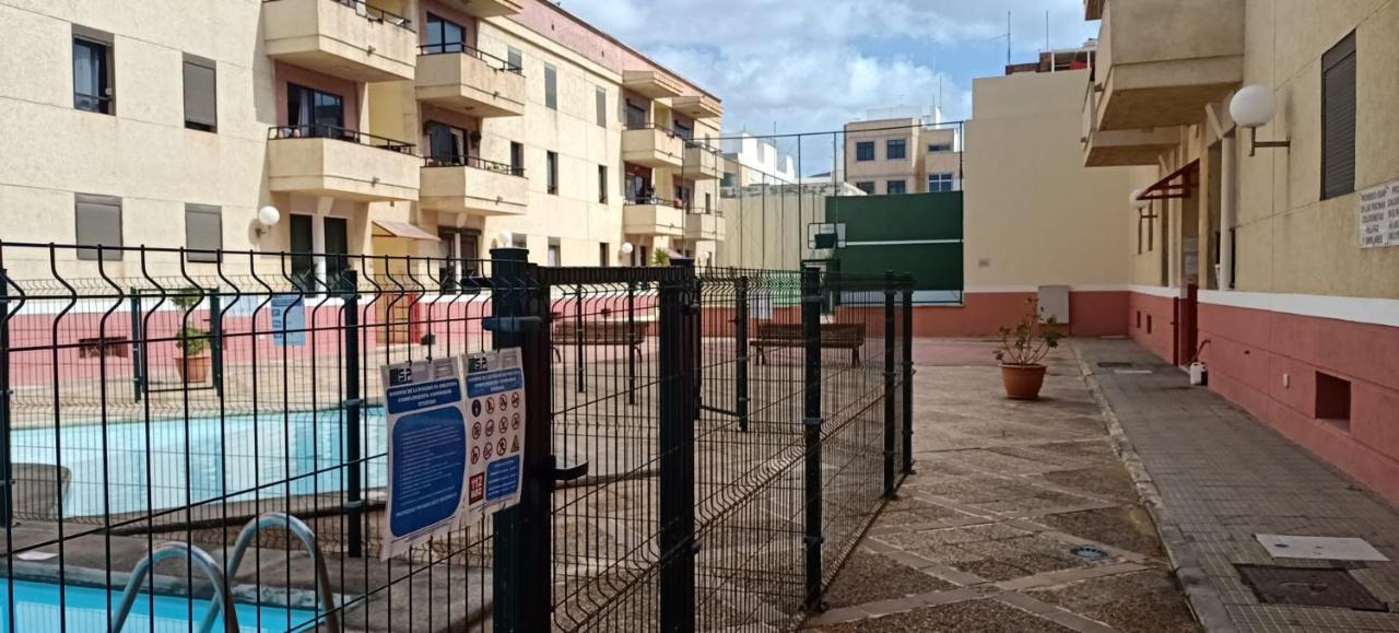 Arinaga Beach & Pool Apartment Luaran gambar